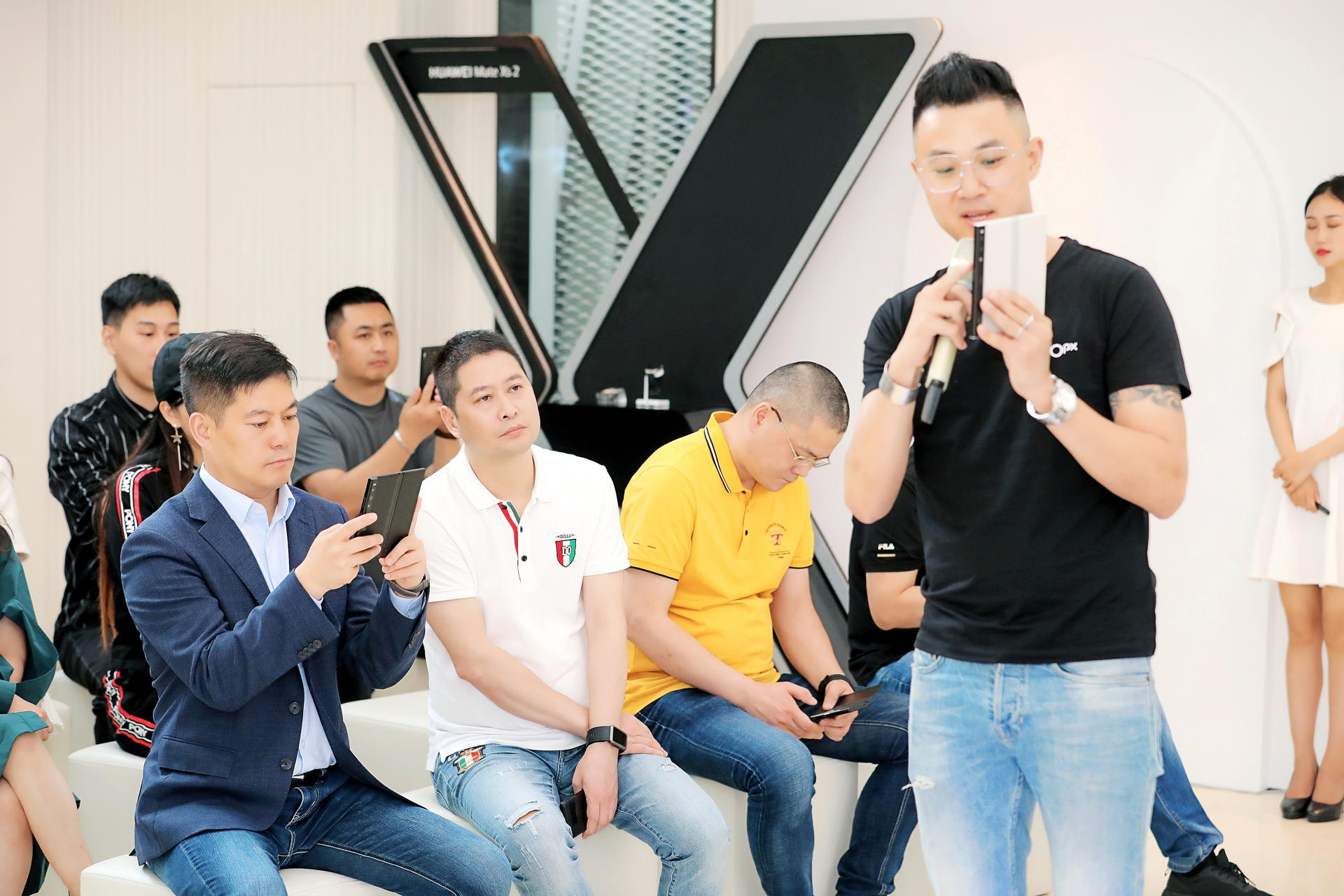 HUAWEI Mate Xs 2品鉴会落地美丽渝中