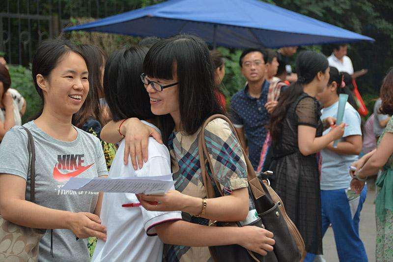 到了高中，父母帮不上孩子？聪明的父母，这么做才算真正帮助孩子