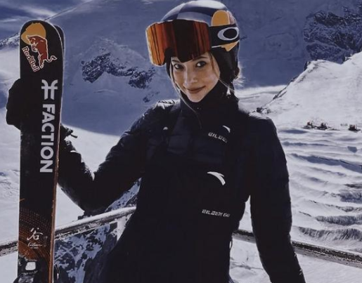 “青蛙公主”谷爱凌，轻松摘得金牌，个人履历和父母学历让人羡慕