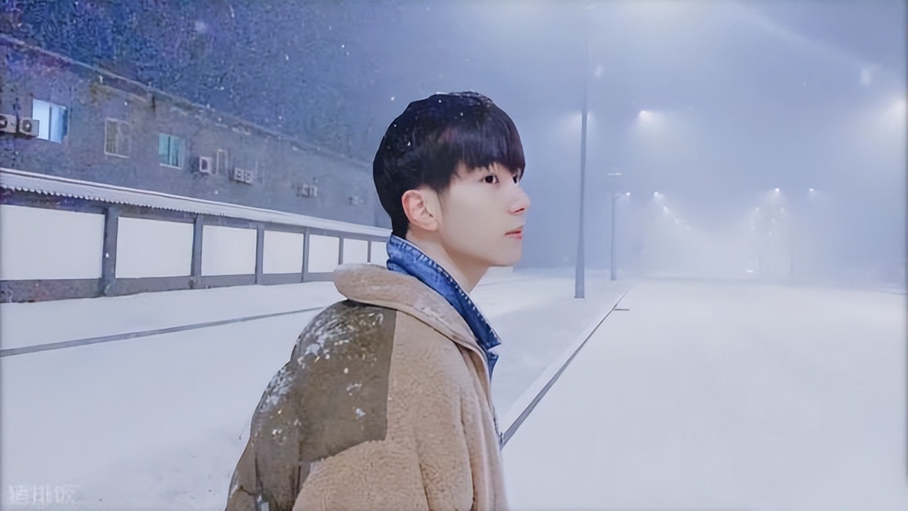 《星汉灿烂》挖到宝藏男孩？两个夏天有爆款，网友：就是差点运气