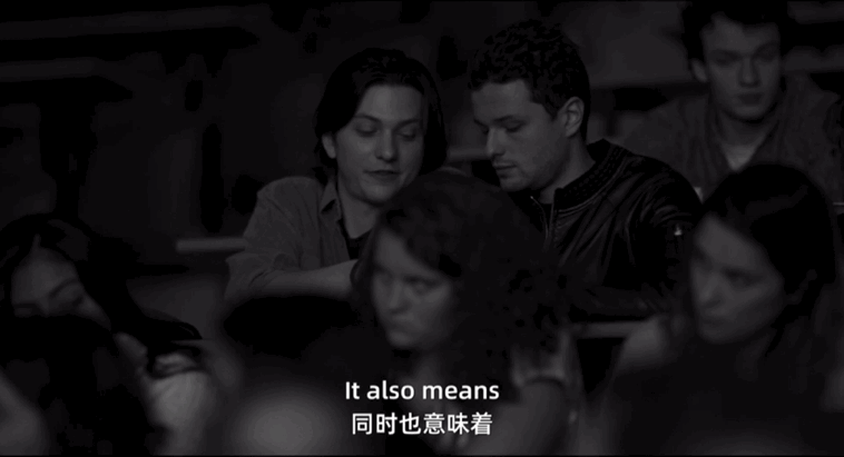 她刚出道，就刷新了华人女星尺度