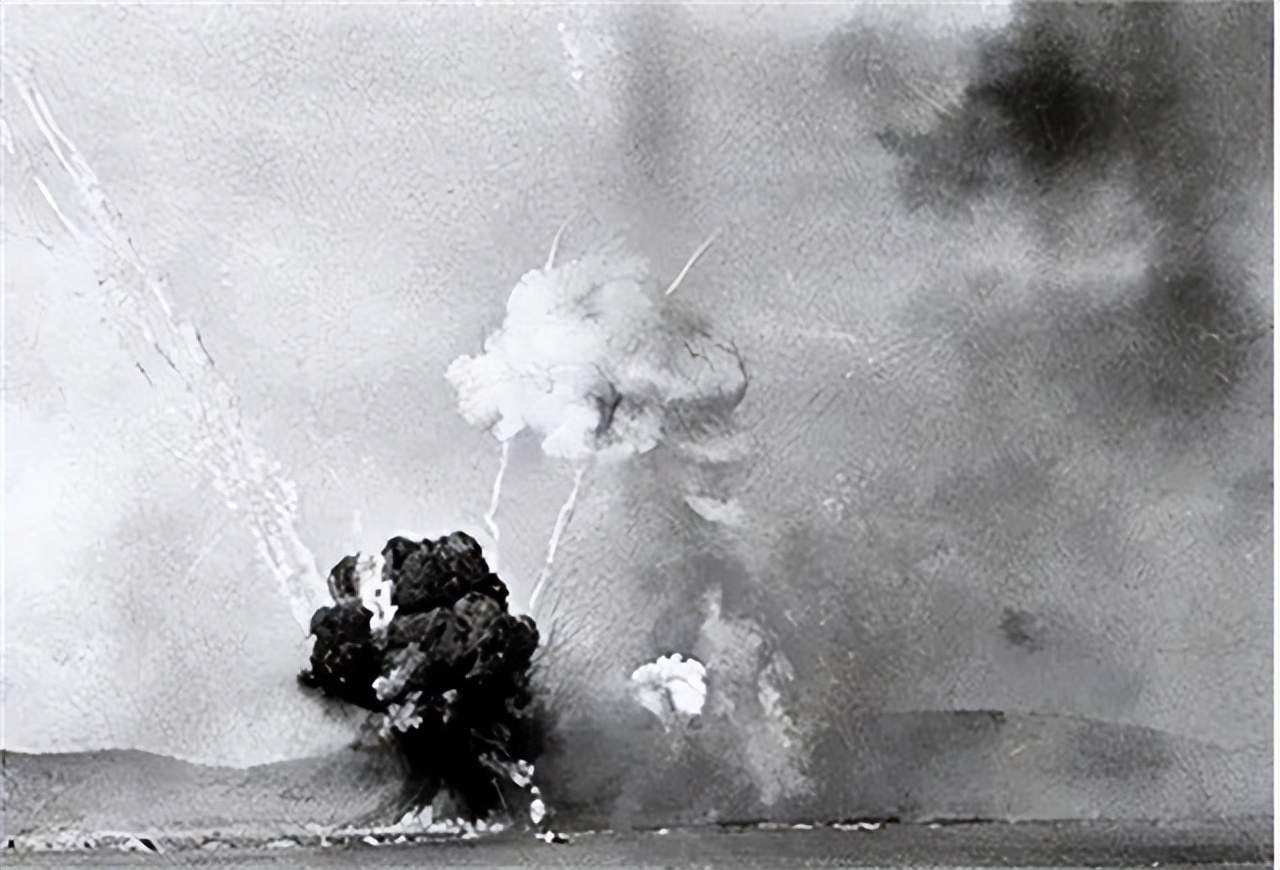 ���й��վ��״κ�ը���������Ϊ��˵���������������˸ɵġ���