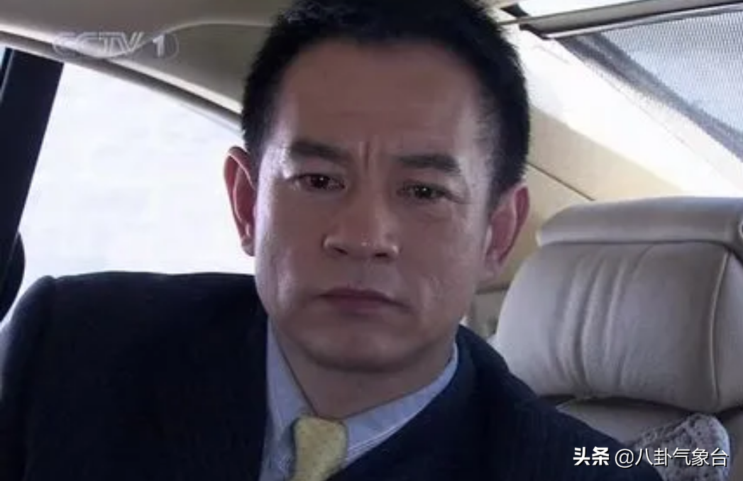 演员周浩东，27岁上北电，养父是他前行路上最大的支持