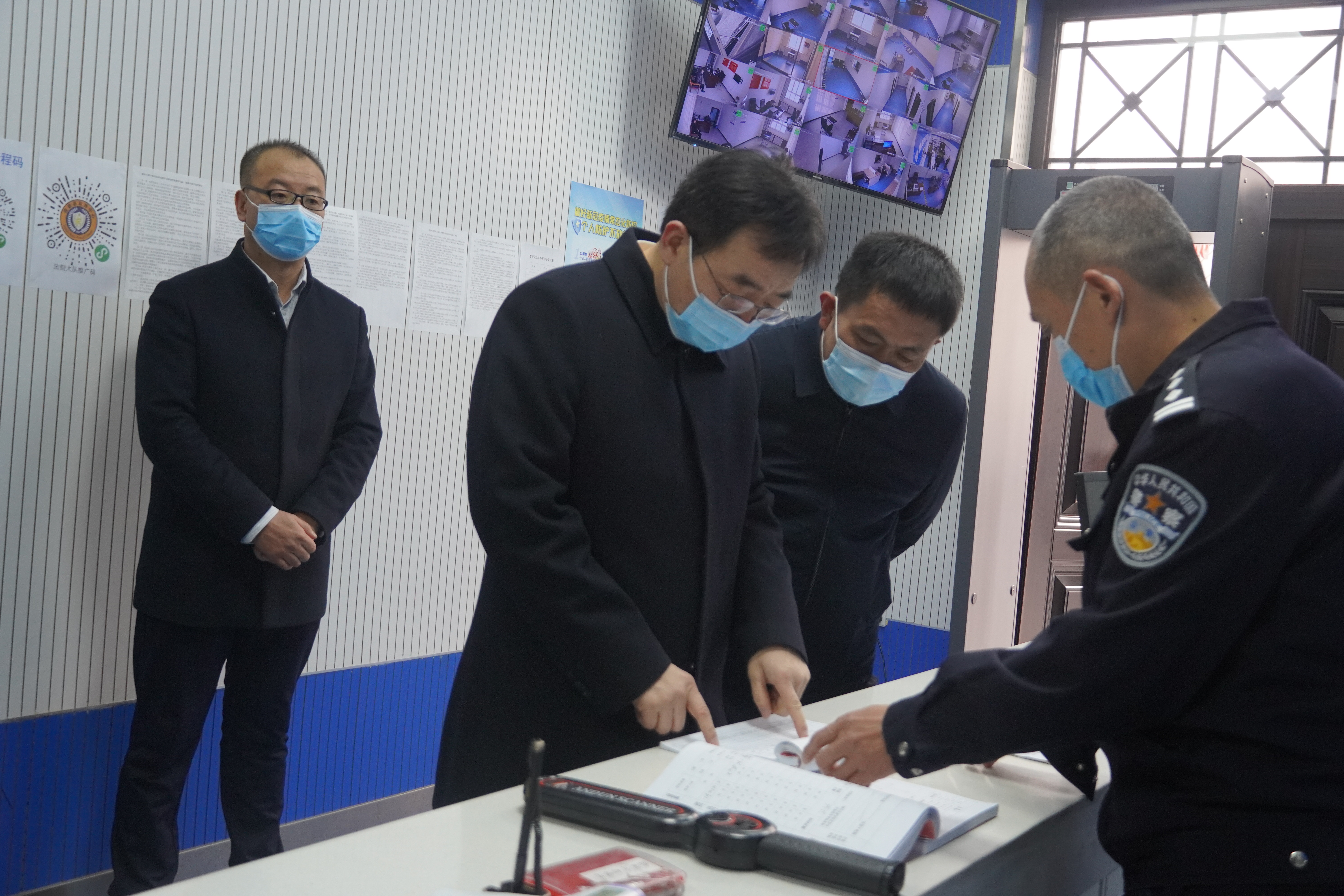 榆林市委常委、政法委书记张守华到绥德县公安局调研指导公安工作