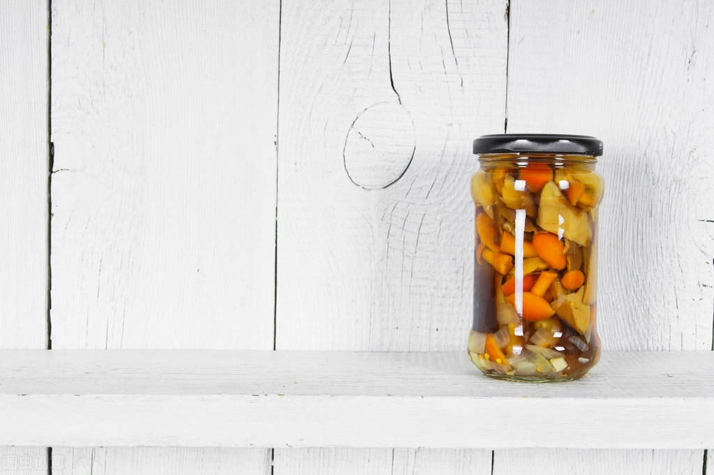 这5种食物可能没有“保质期”，存放很久也可食用，不要随意丢弃