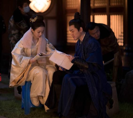 网友“越黑越红”的6位女星，个个因祸得福，你说气人不气人