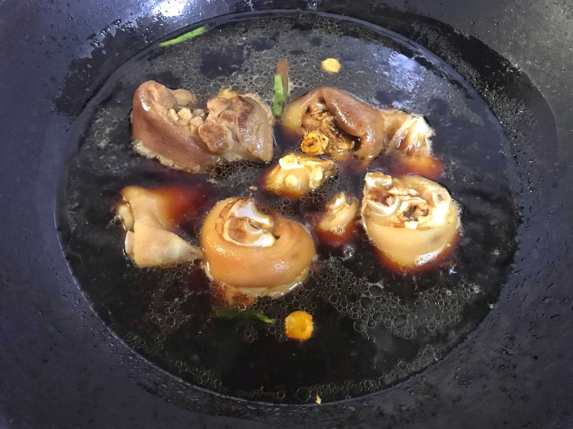 黃豆燉豬蹄的做法,黃豆燉豬蹄的做法下奶