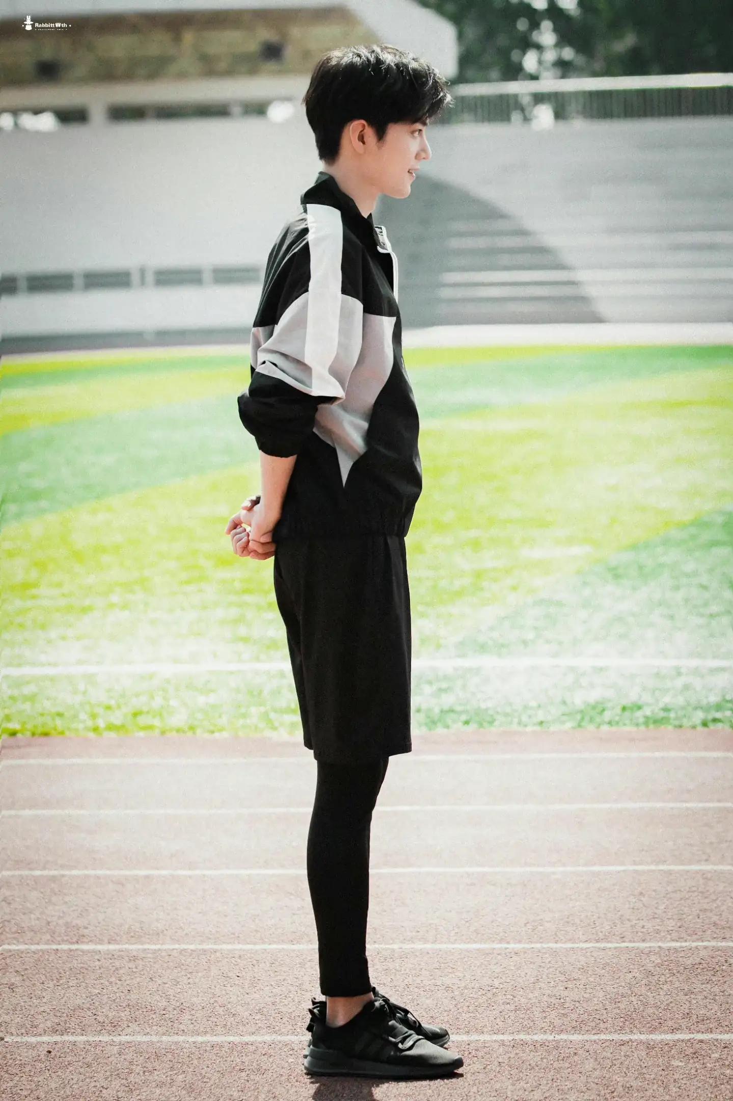 「肖战图集」帅气得超过1005分