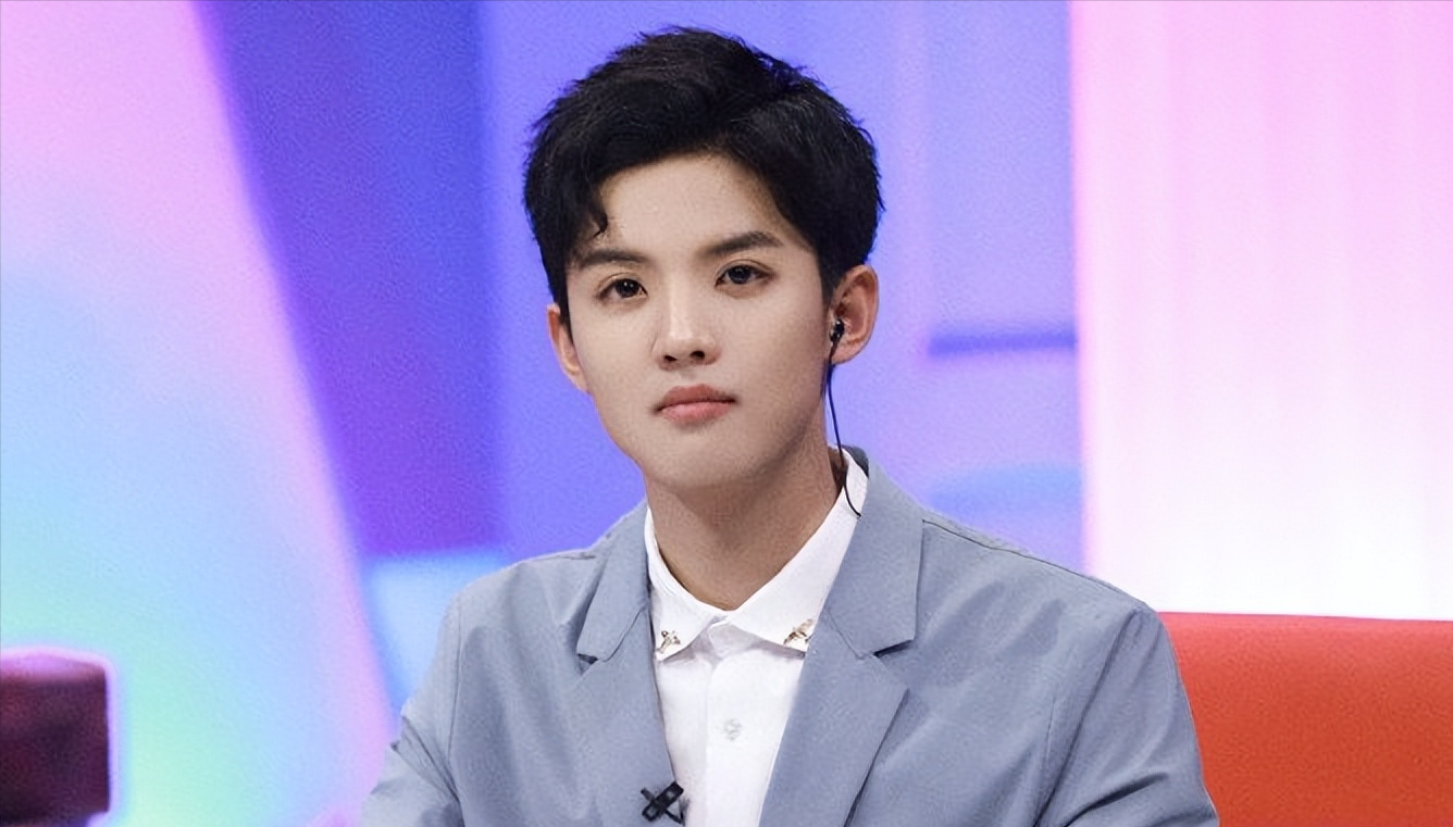 22岁周俊伟老婆(22岁周俊伟老婆图)-知道啦