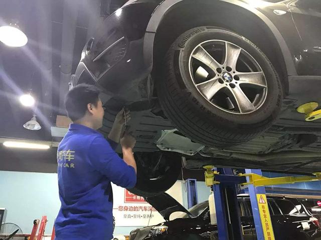 汽车6-8万公里就应该大保养，4个项目很重要，包括更换变速箱油