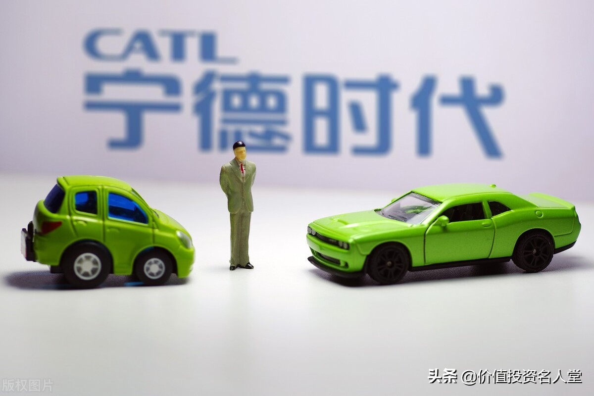 锂电池光伏大跌见顶！券商何时总攻？医药白酒一季度还有行情吗？