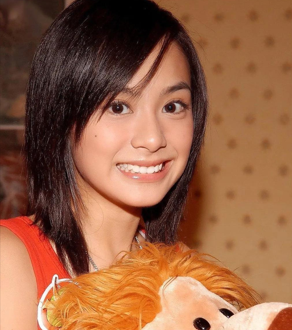 有一种“自卑”叫我好丑，这4位女星都不照镜子的吗？