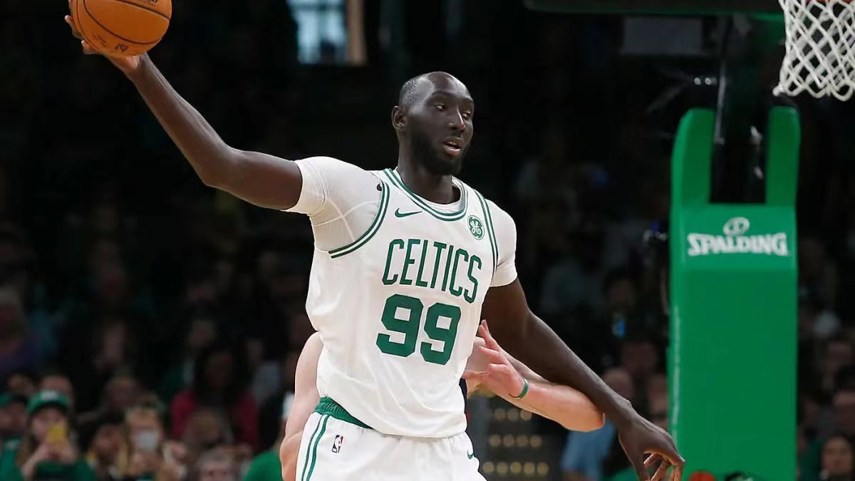 身高2米26,臂展2米49的巨人法尔,现在去哪里了?