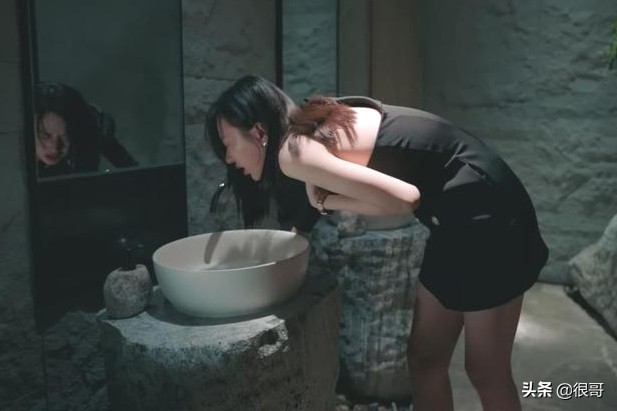 彭高唱：曾是北大校花，参加过一站到底，如今在女心理师中扮李薇