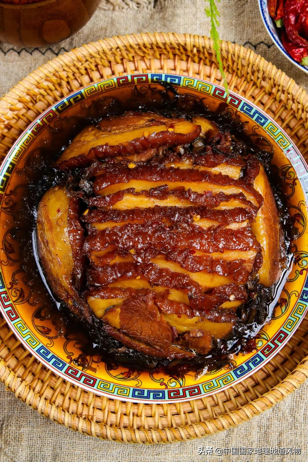 梅菜、芋头、腐乳、笋干扣肉？中国哪里的扣肉最香？