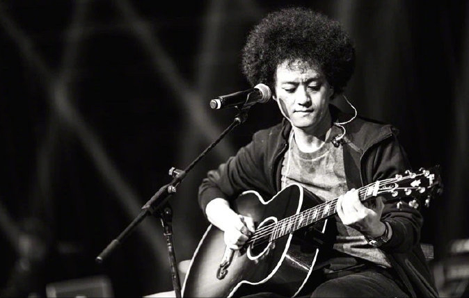 回顾2021年十二位离世的名人，每一位都让人难以割舍