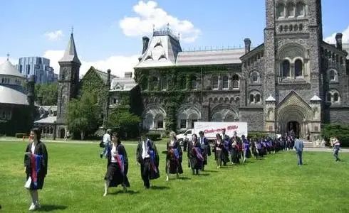 加拿大高中留学费用,加拿大高中留学费用一年大概多少人民币
