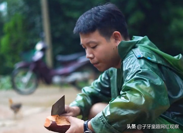 闲不住的阿俊：从纪录片导演到养猪男孩，阿俊用田园生活走红网络