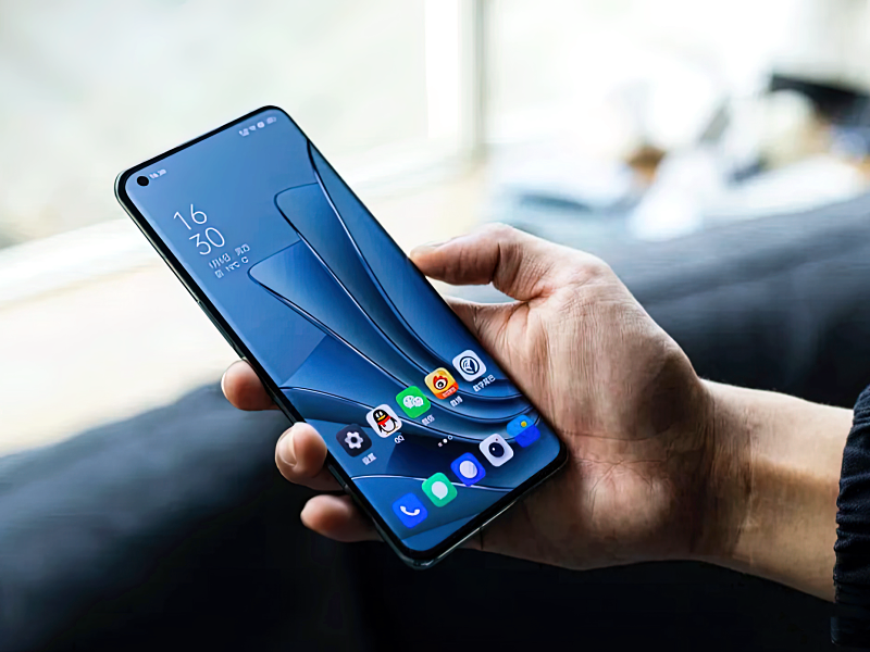 2022年换手机首选这3款，系统速度快价格很良心，能再用三、四年