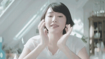 羽绒服脏了？千万别水洗！教你正确的做法，轻轻一擦，就干干净净