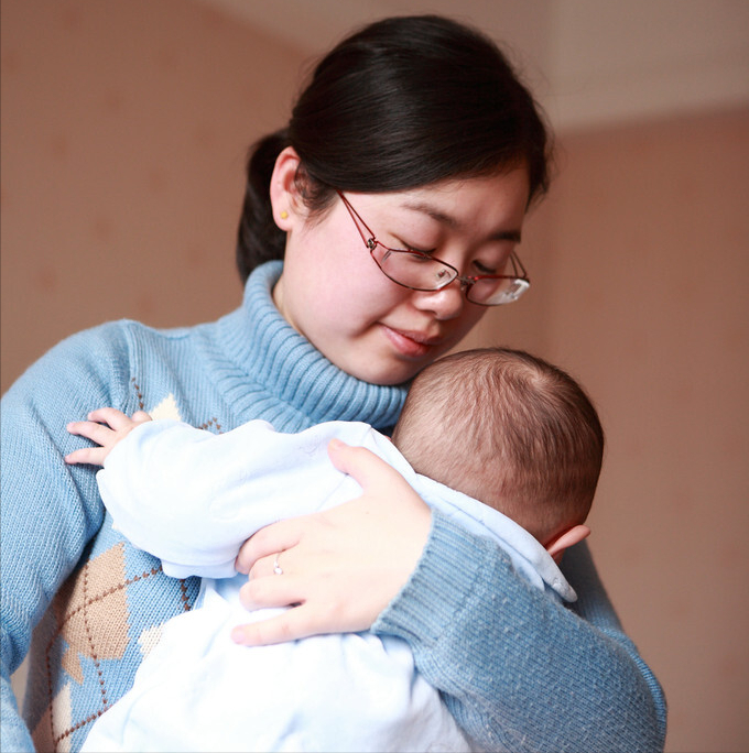 出生婴儿（宝宝出生第一个月）