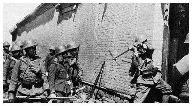 �̵㿹��ս���У����й����ӻ��еİ�λ�ձ��߼����٣���λΪ��