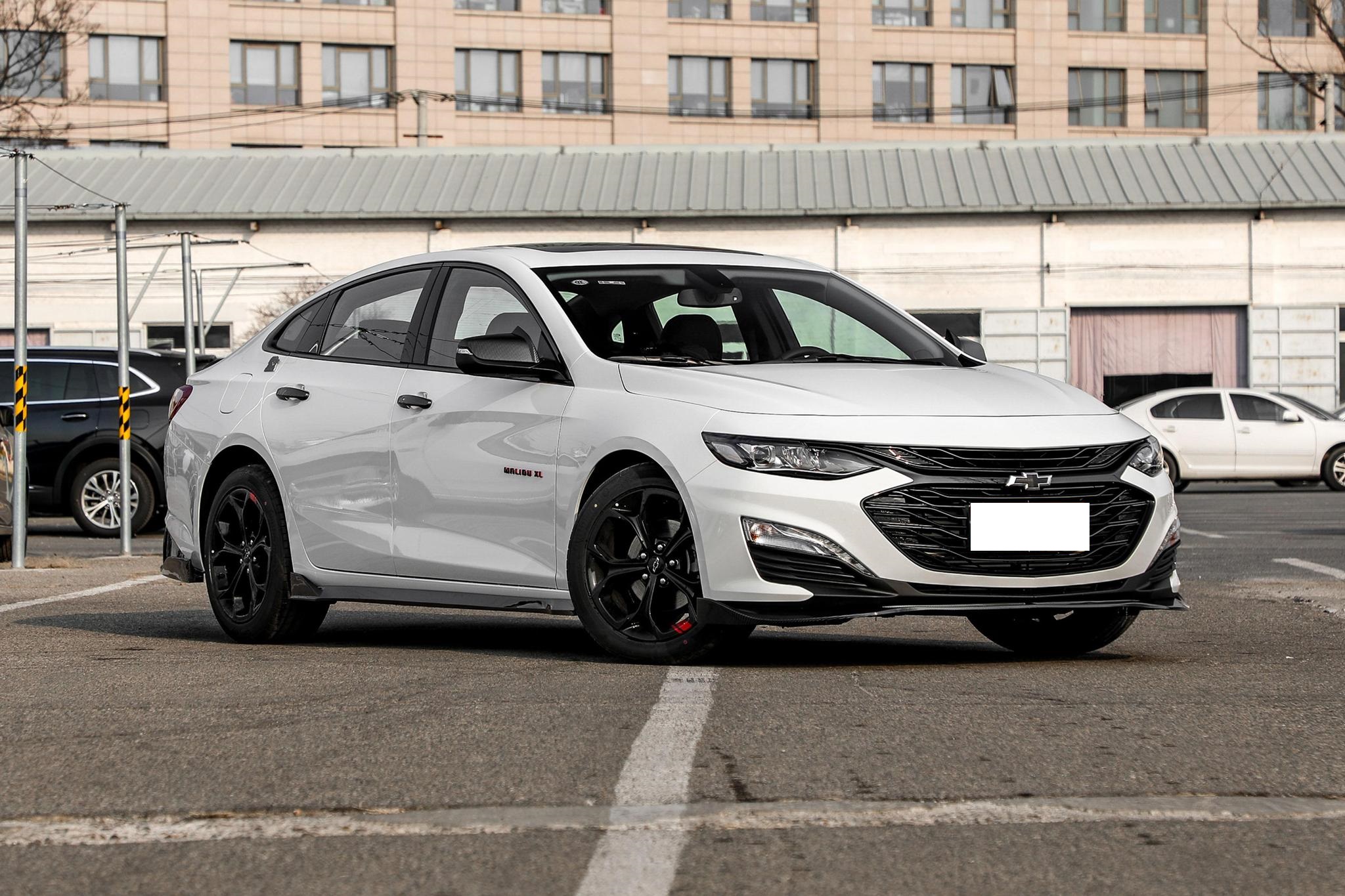 起步8AT，2.0T跌至16万多，3款很良心的合资中级车，懂车的都说好