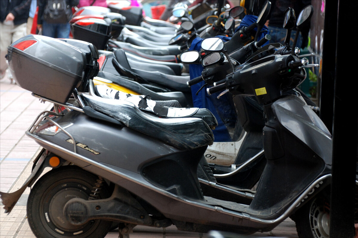 全国多地超标车换购开始！事关8省13市，需抓紧换牌，车主要留神