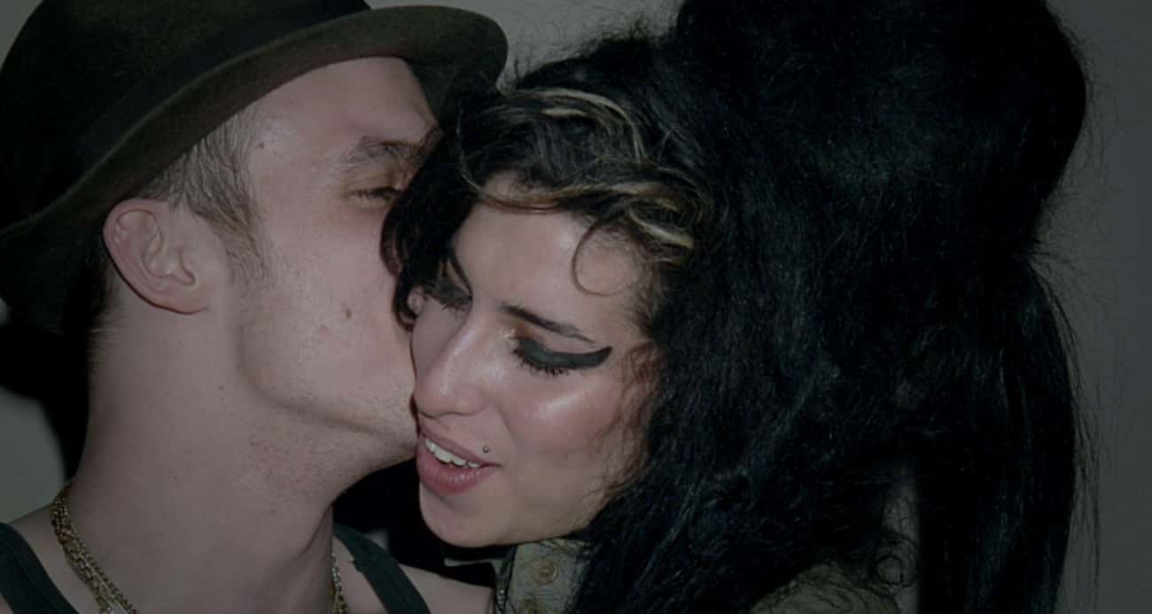 《艾米》：这部令人深感不安的纪录片，迫使我们重新审视她的悲剧