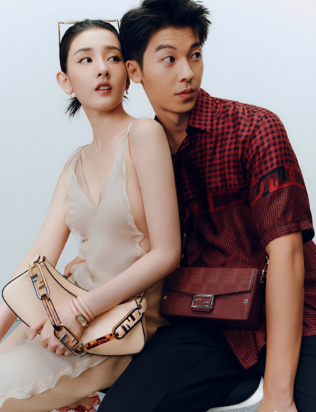 宋祖儿许光汉同框，共同演绎全新七夕大片，夏日浪漫心动