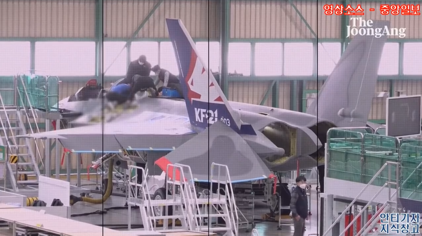 KF21���š��ĺ�ԭ�ͻ����࣬��Ȼ����˫���ͣ�����Ϊɶ��ô�ż���