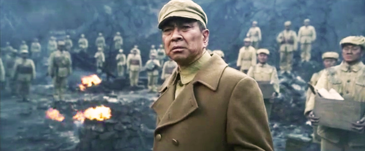 同样是演彭德怀，把董勇、宗利群、丁笑宜放在一起，差别就出来了