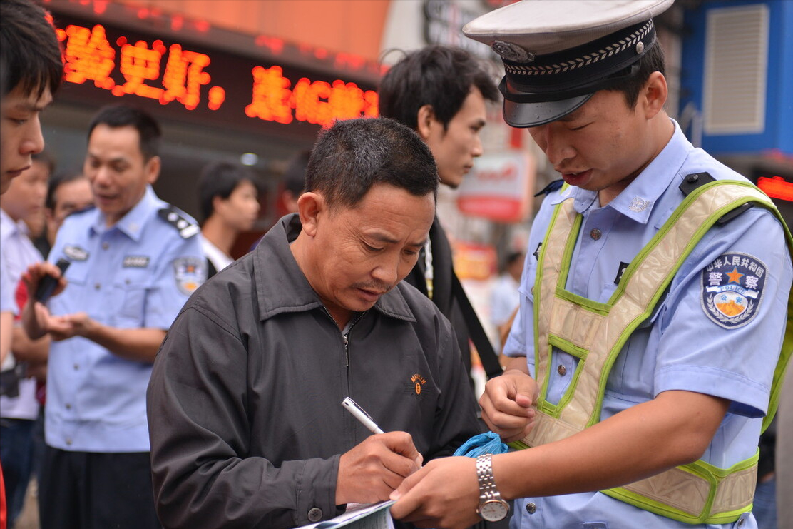 輔警走向“年薪制”，年薪高達15萬，工作滿四年有望轉為事業編