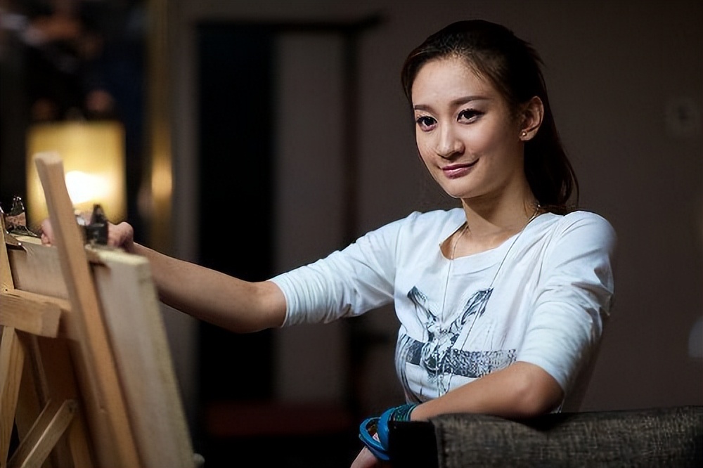 赵宝刚捧不红，出道12年不温不火，曾泳醍的运气到底差在哪儿？