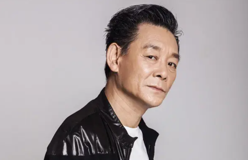 老戏骨李光复家底有多厚?小时候拿金条搭积木,清朝文玩拿来挖土
