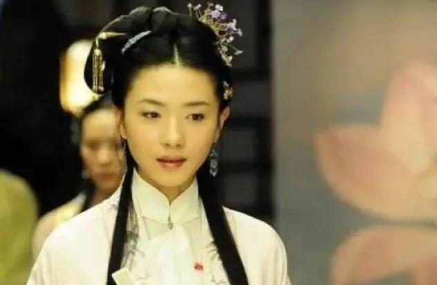 17年出道节目不火爆。连绯闻男友都还没曝光就生女孩，太低调了