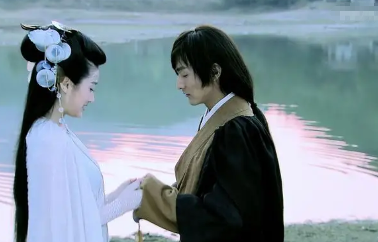 《仙剑3》满脸伤痕的溪风，如今帅成男神，妥妥的霸道总裁