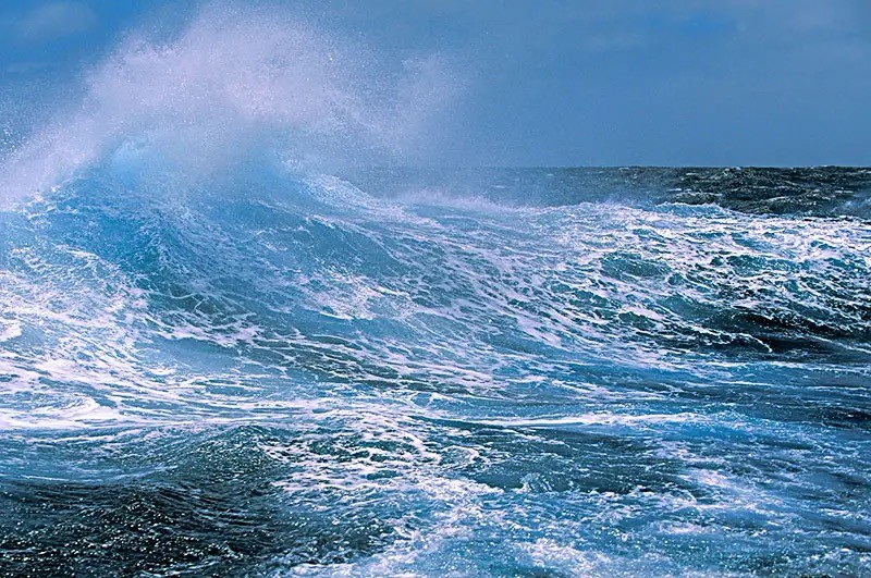 如果将太平洋的水全部抽干，会发生什么？对人类又会产生什么影响