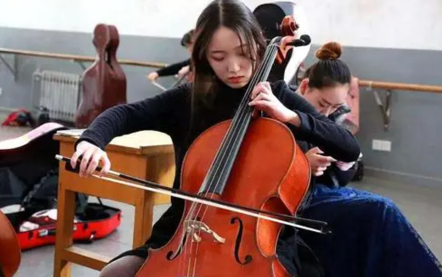 艺术生“寒冬来临”，73个艺术专业将被撤销，高考难度再升台阶