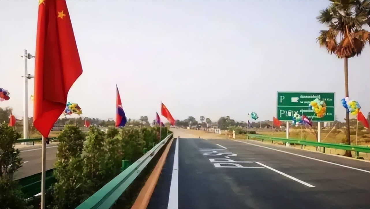 又嫉妒了？中国在柬埔寨修3000公里主干道8座跨河大桥越南表不满