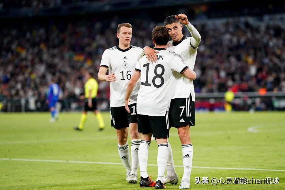 世界杯足球为什么不火(从0-0到1-1！世界杯4冠王巅峰对决 欧国联赛110亿PK，央视不直播)