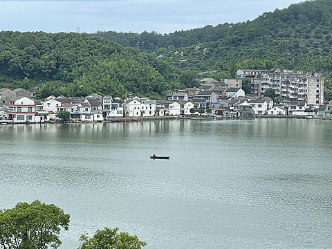 东钱湖希尔顿毕业记——湖景露台套房体验