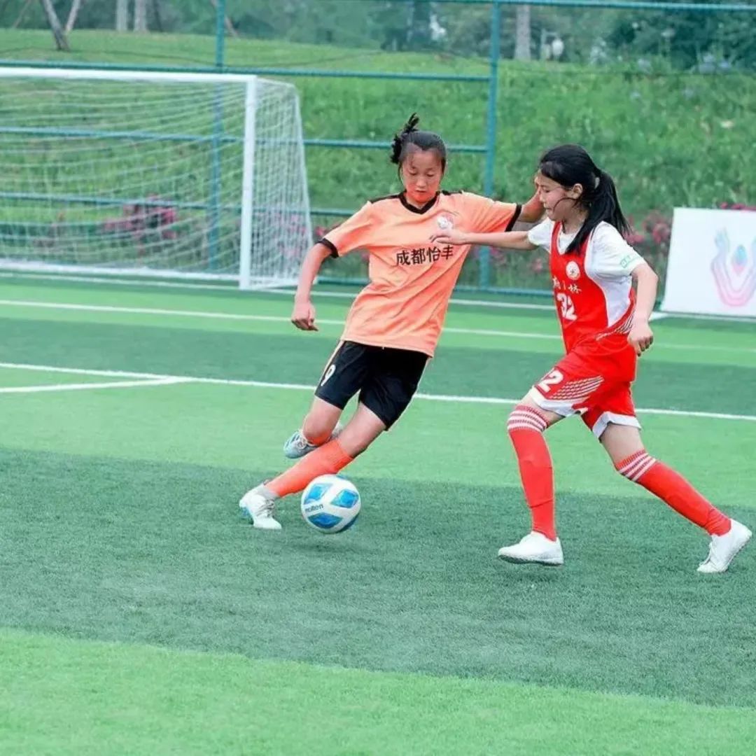 大林小学参加2022年第二届“天府杯”校园足球总决赛取得优异成绩