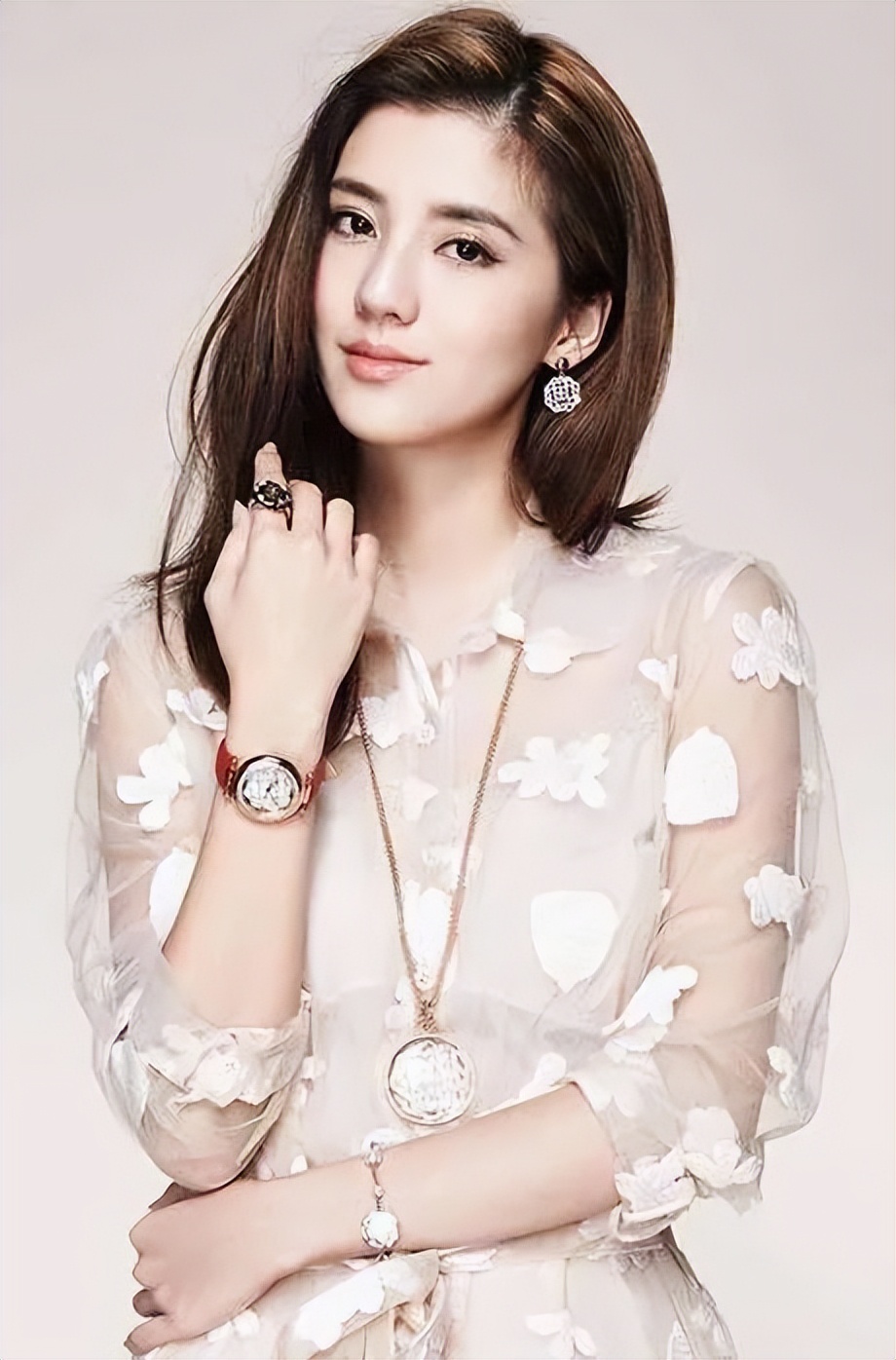 吴千语嫁入豪门指日可待——自我改变与蜕变的结果