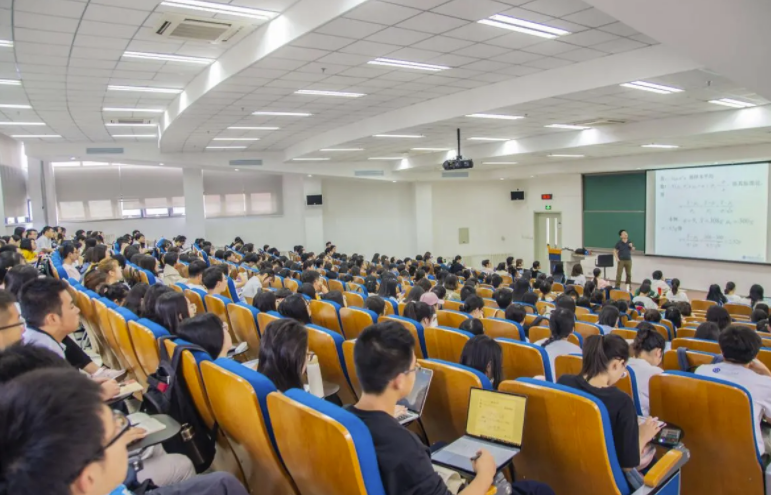 教育局迎来新规：有五类人无法报考教师资格证，你符合要求吗？