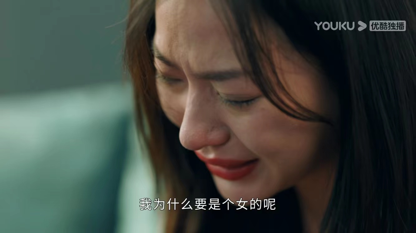 女心理师：被上司醉酒性侵的李薇，穿着暴露，是原罪还是借口？