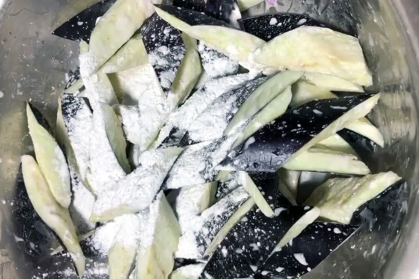 茄子的7种家常做法，好吃又下饭，比大鱼大肉还解馋，一周不重样