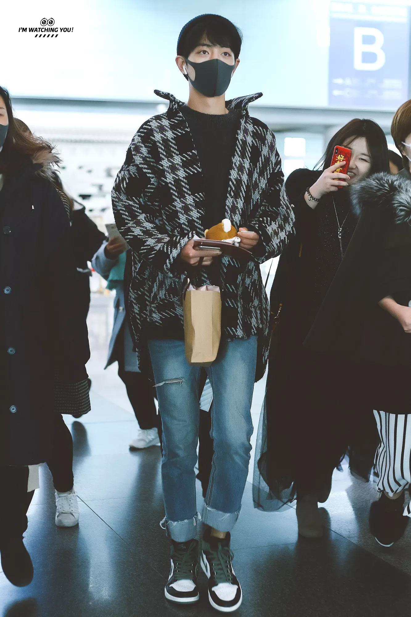 考古肖战:2018年9月—12月机场时间线汇总,今天请叫我收图狂魔