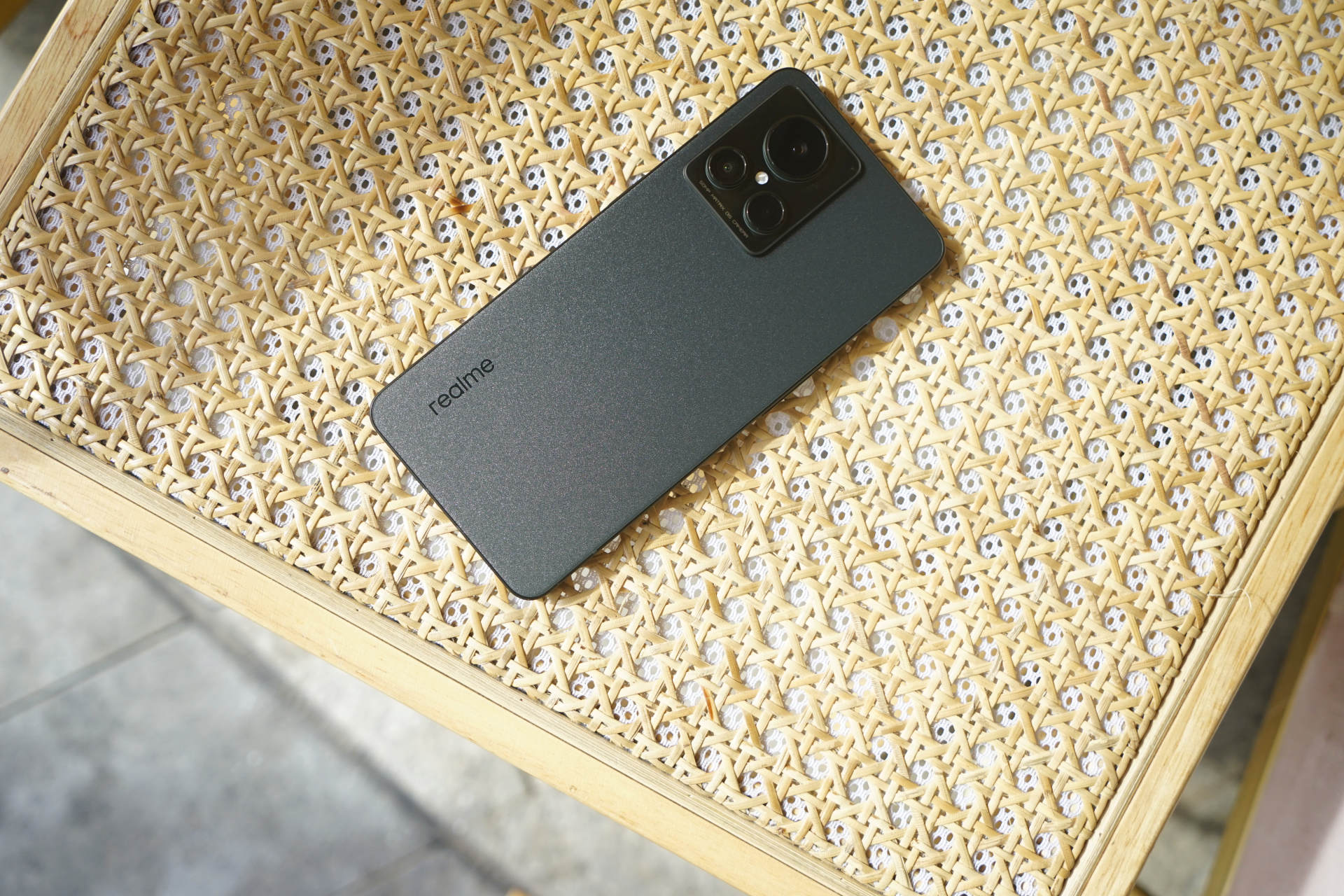 真我GT2大师探索版上手体验，性能质感双向在线