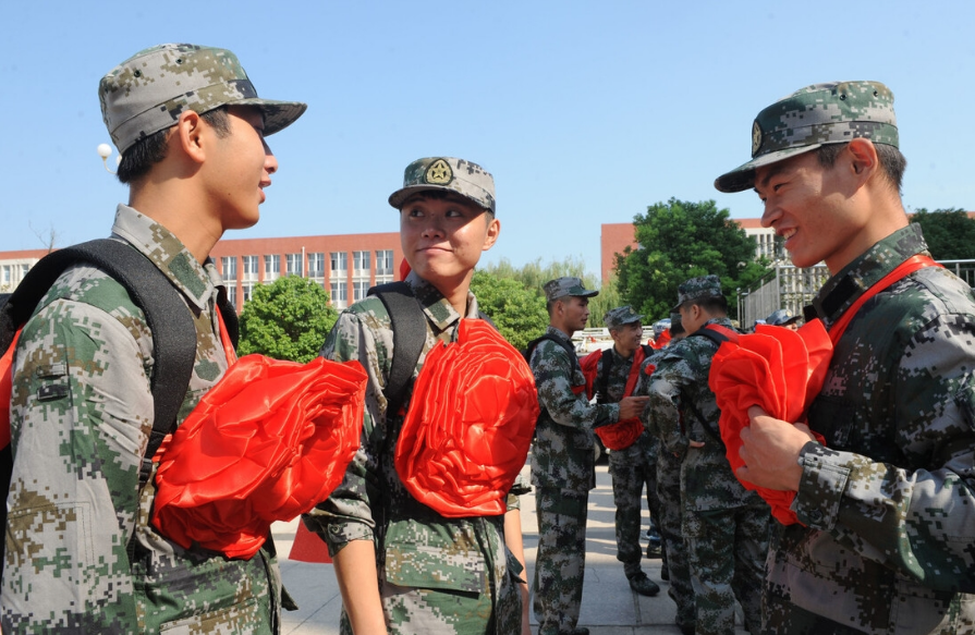 2022年征兵正式启动，“两征两退”模式依旧未变，三类学生没资格